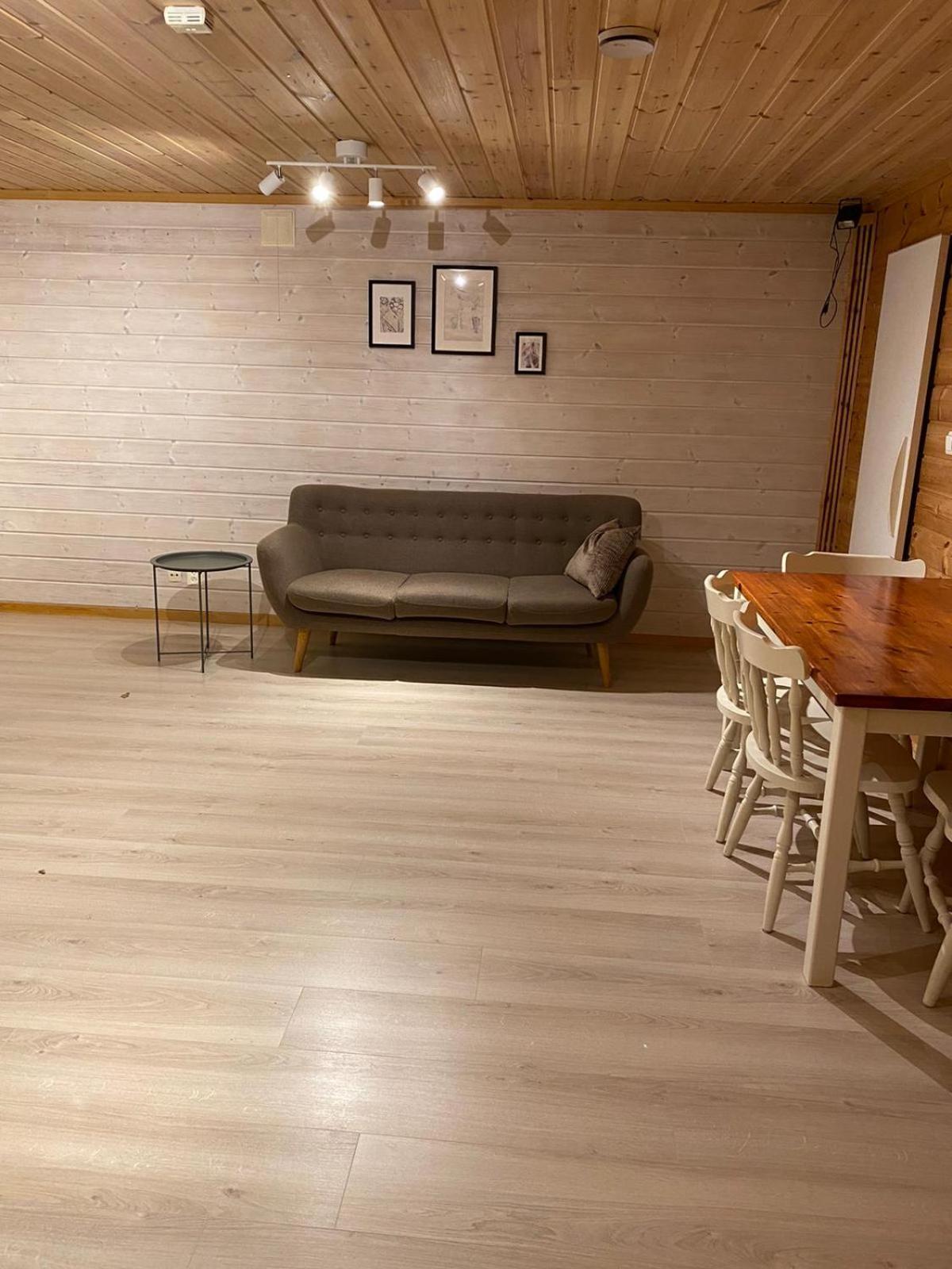 アスケーLa Casa Marrone Norwayアパートメント エクステリア 写真